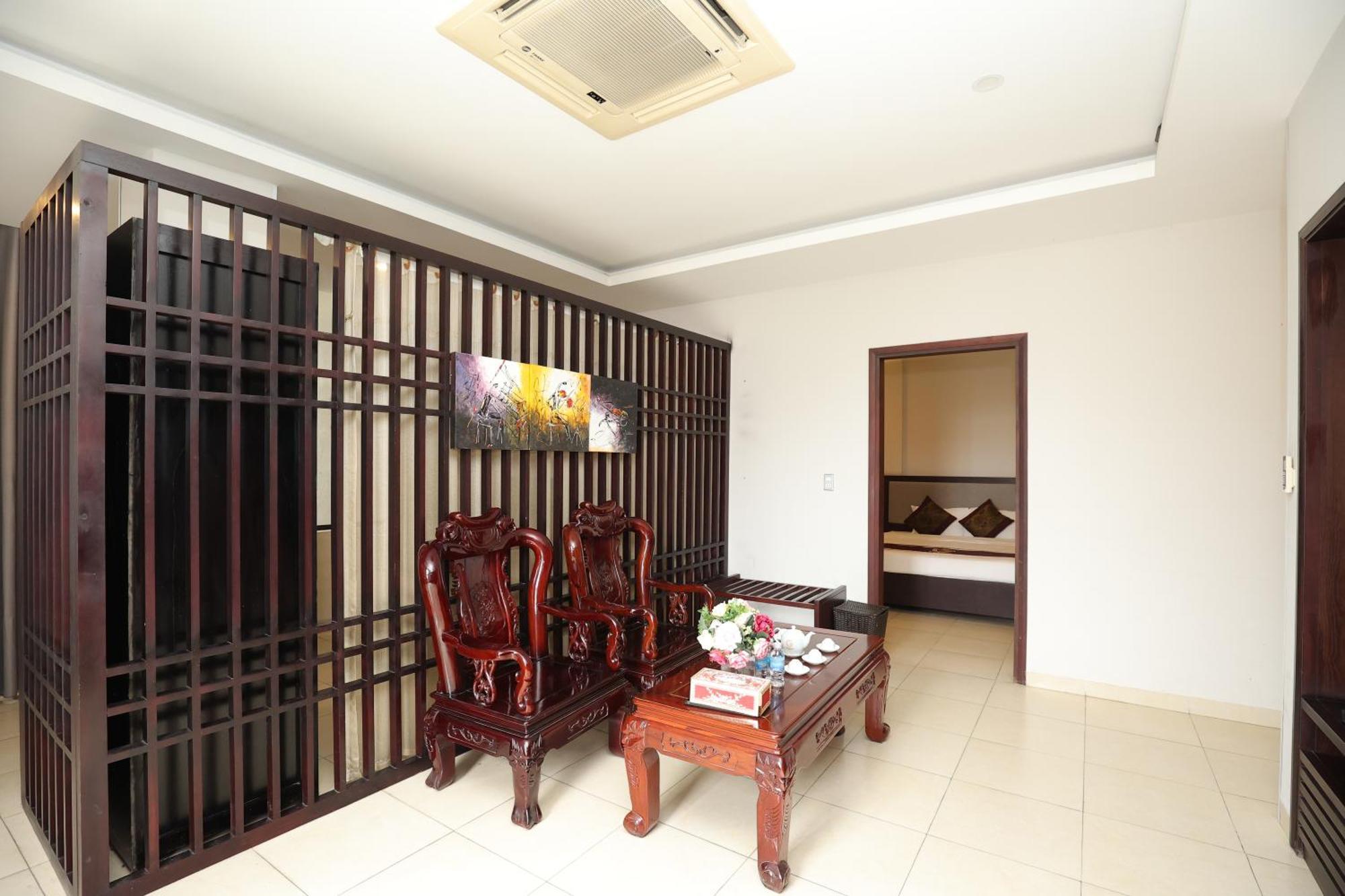 Golden Quang Tri Hotel Dong Ha Luaran gambar